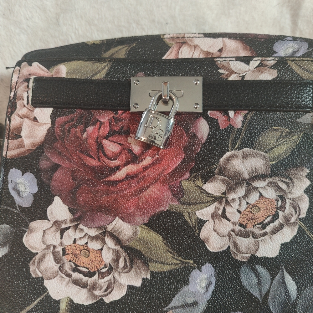 Dana Buchman black with floral print small crossbody
